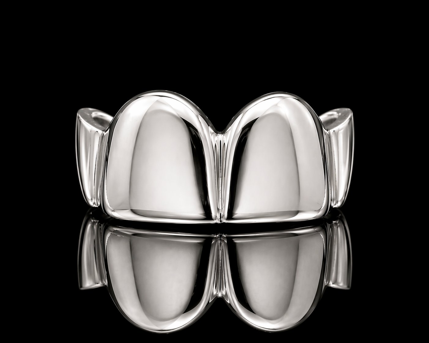 Full surface composition — Atelier Fabbro dental jewel