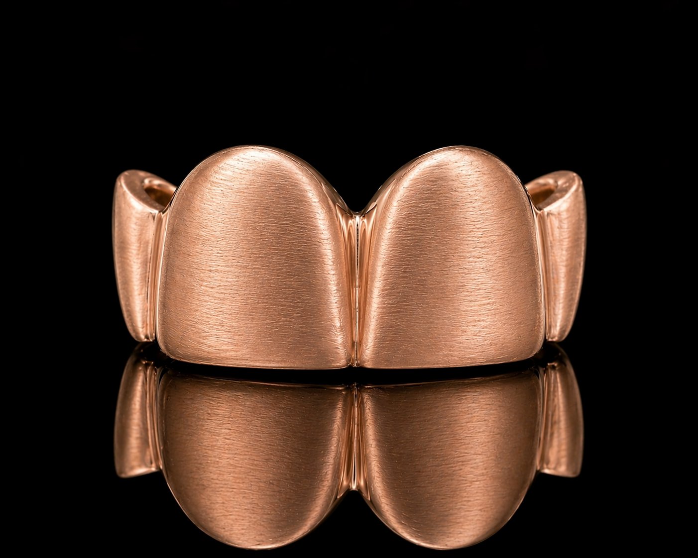 Satin finish dental jewel — Atelier Fabbro